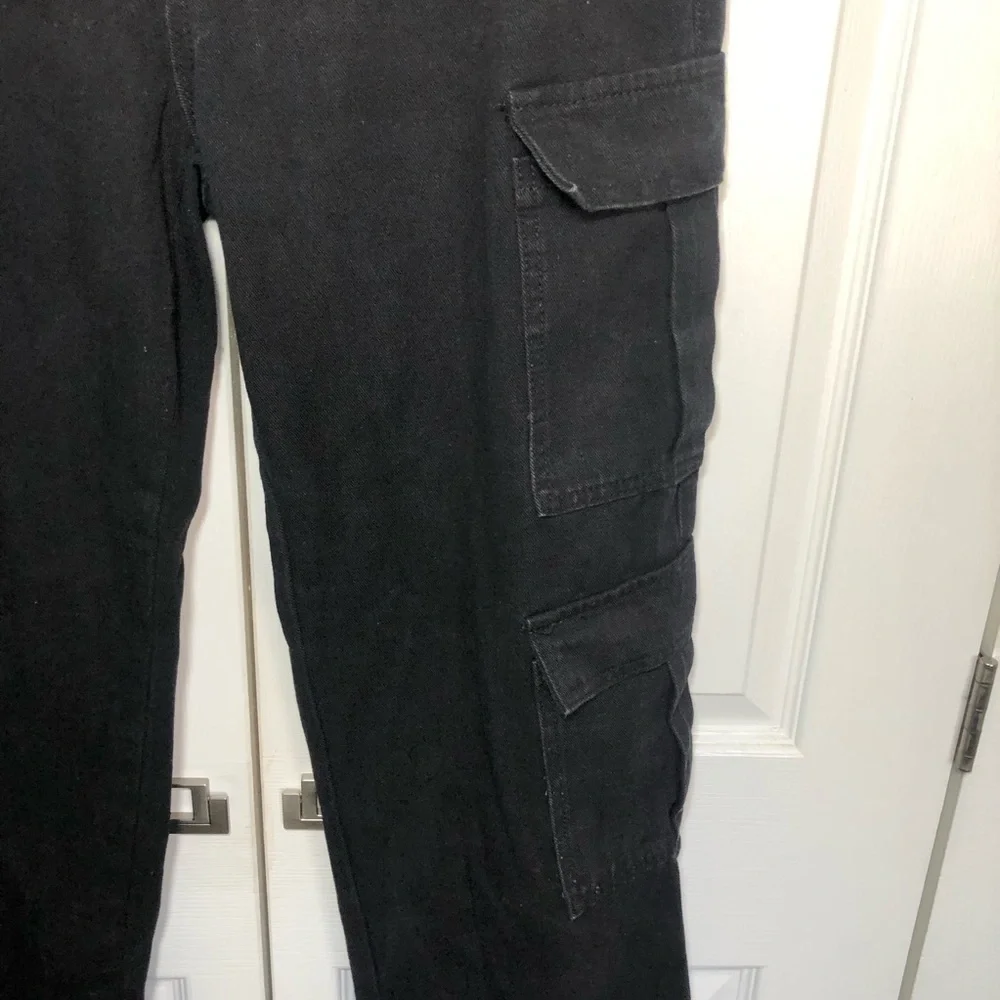 Black Cargo Pants Size 29L